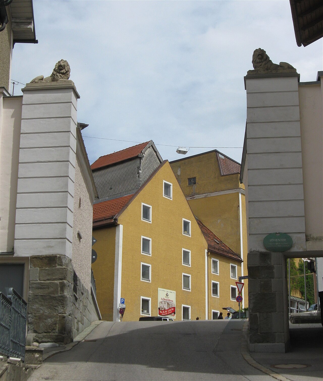 Höllgasse 10