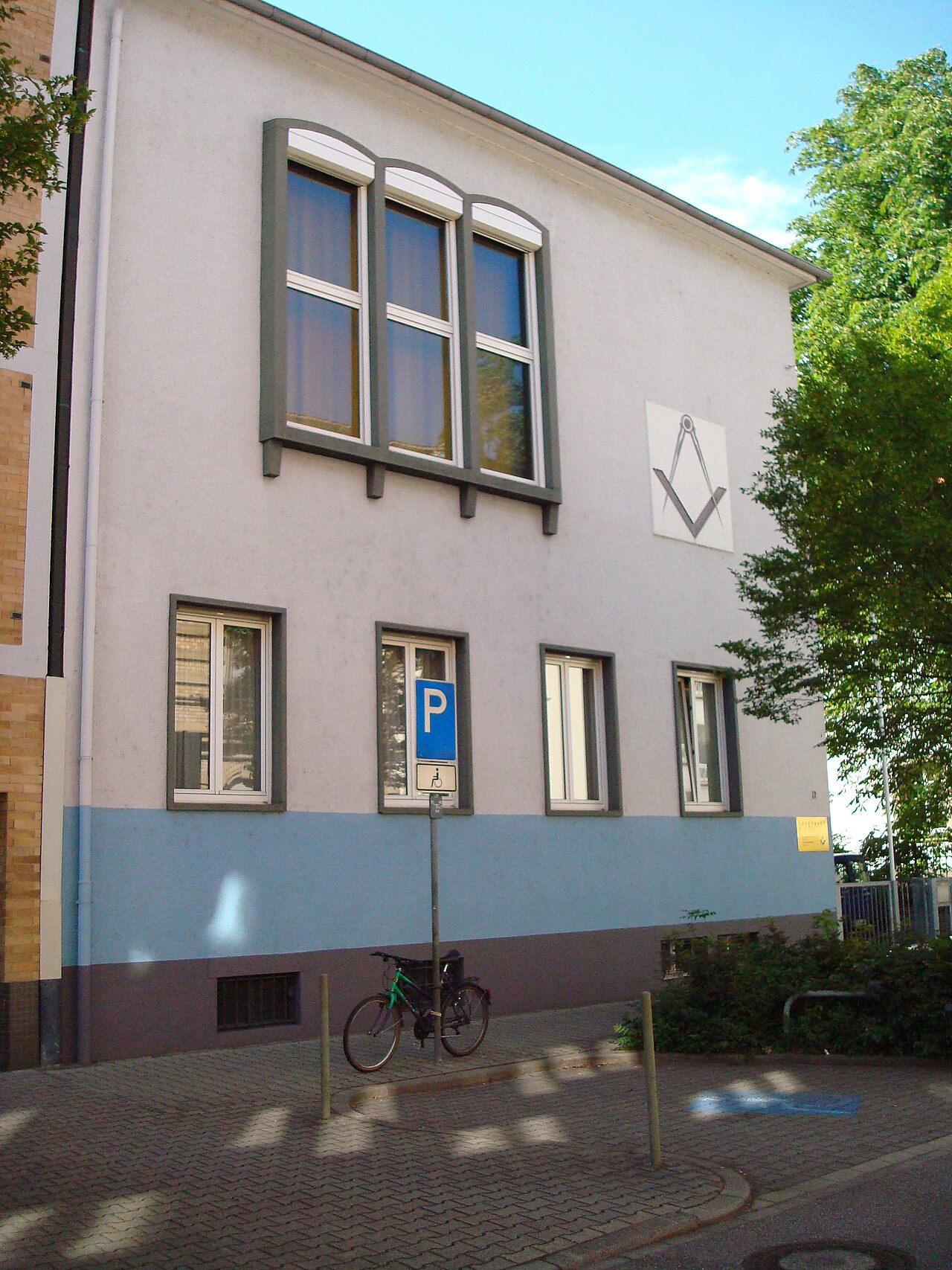 Logenhaus Mannheim der Freimauererloge Carl zur Eintracht, Baujahr 1952