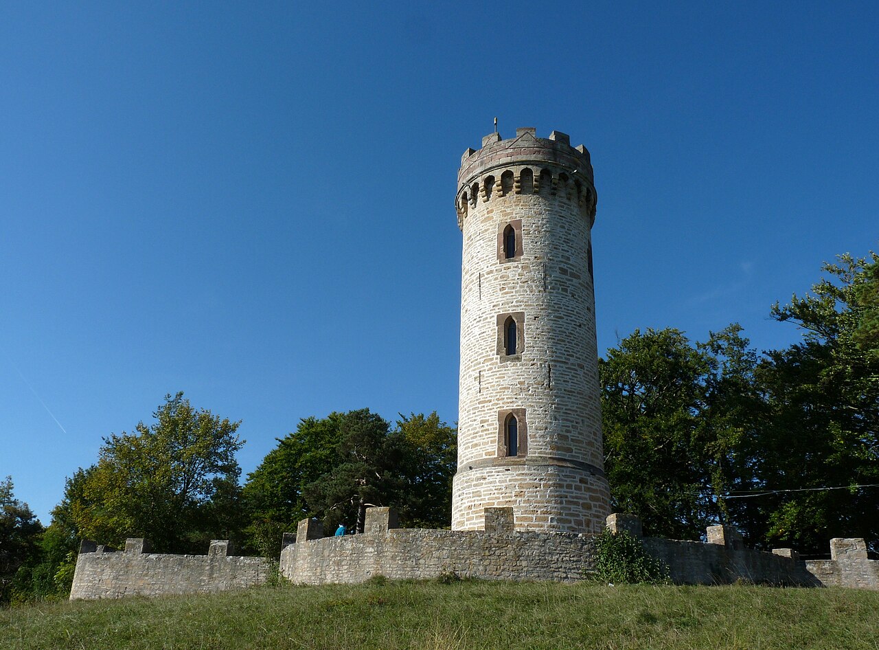 Luisenturm auf dem Hummelsberg (515 m ü