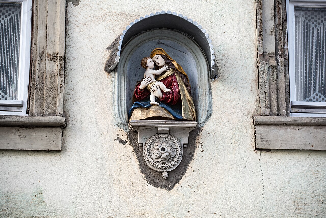 Bamberg, Sutte 19, Hausfigur