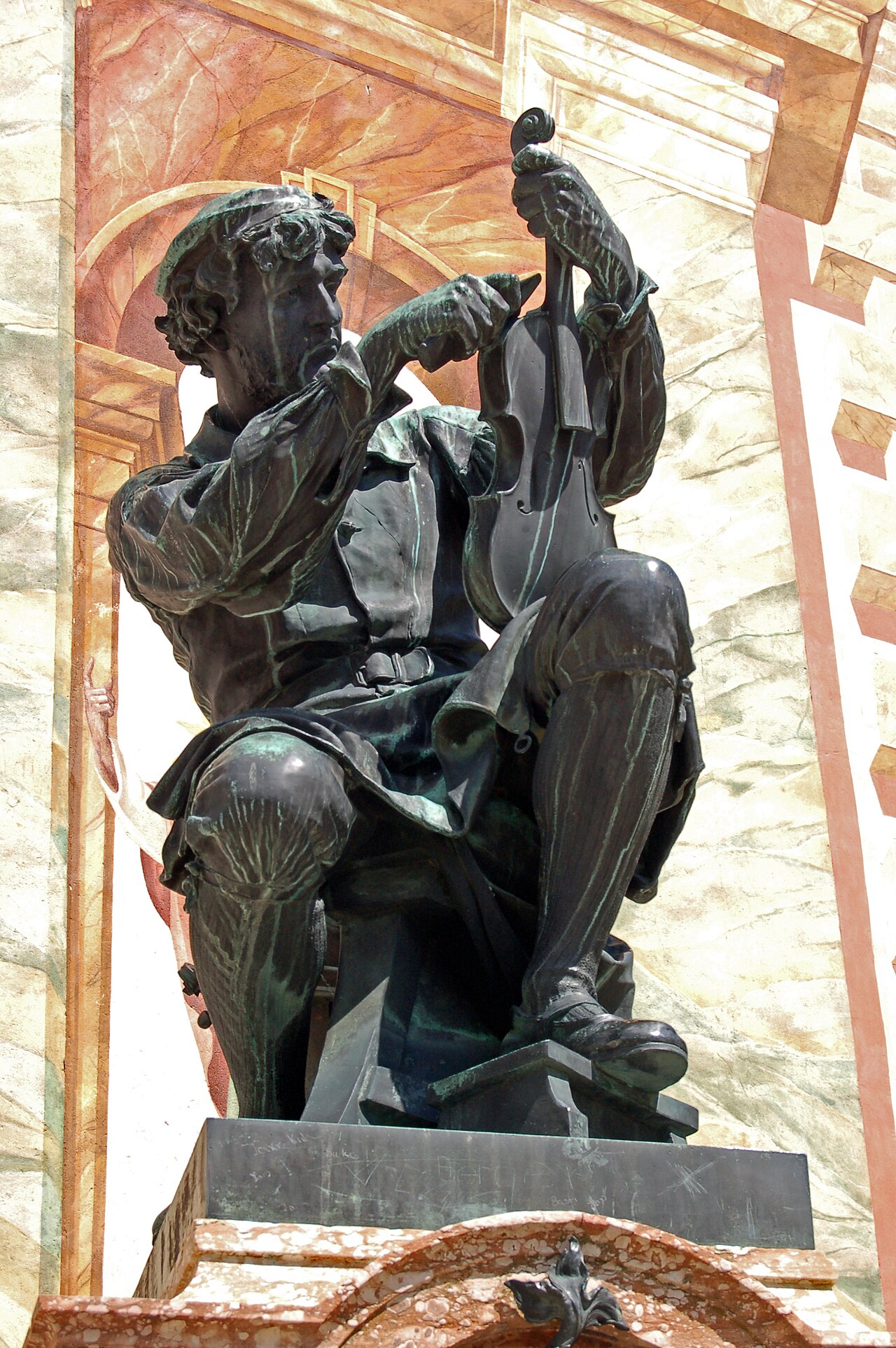 Memorial for the violin maker Matthias Klotz in Mittenwald, in front of the St