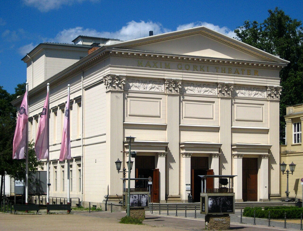 The "Maxim Gorki Theater", Am Festungsgraben in Berlin-Mitte
