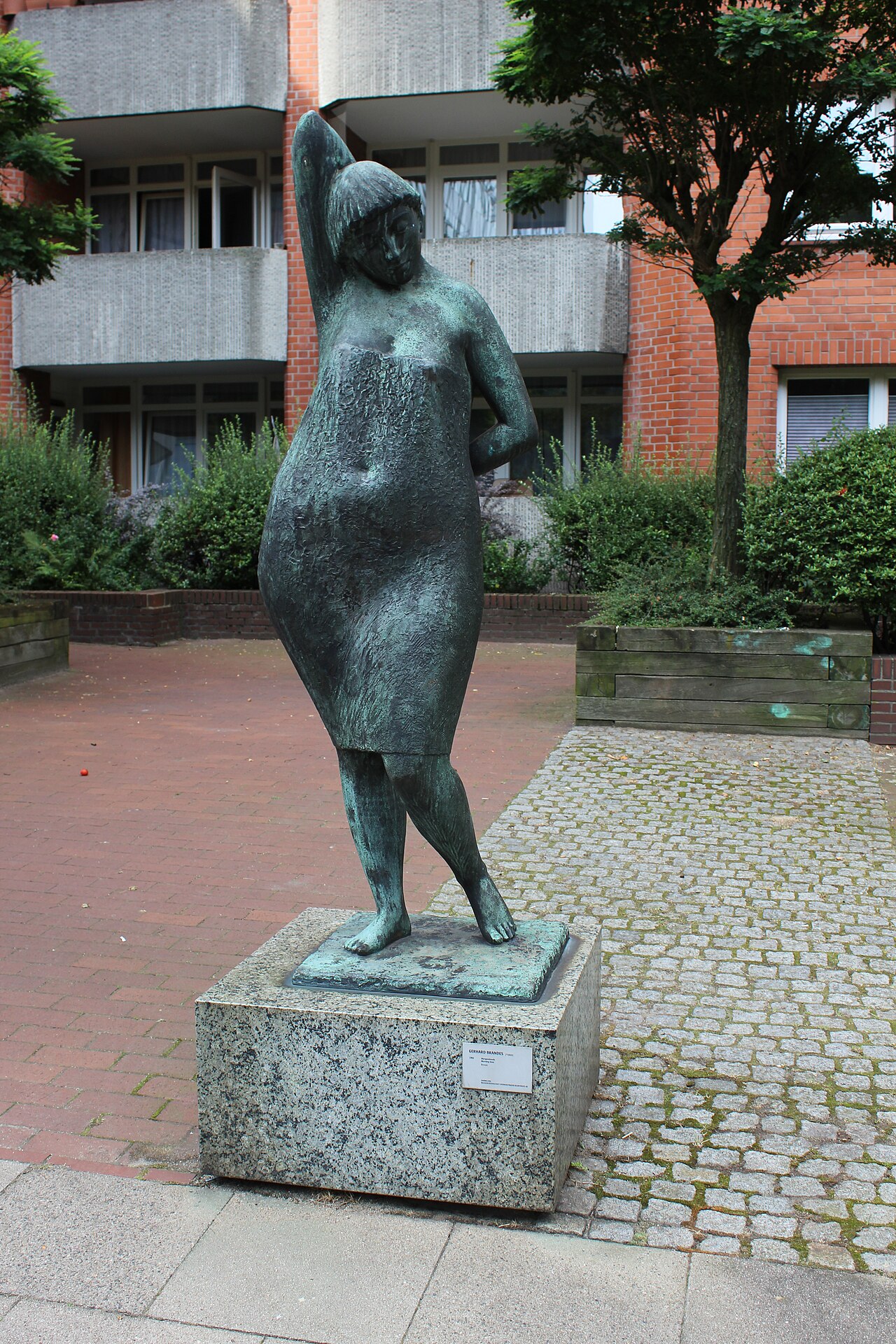 Morgenstunde (1982) von Gerhard Brandes (1923-2013) in Hamburg-Neustadt, Neuer Steinweg 6