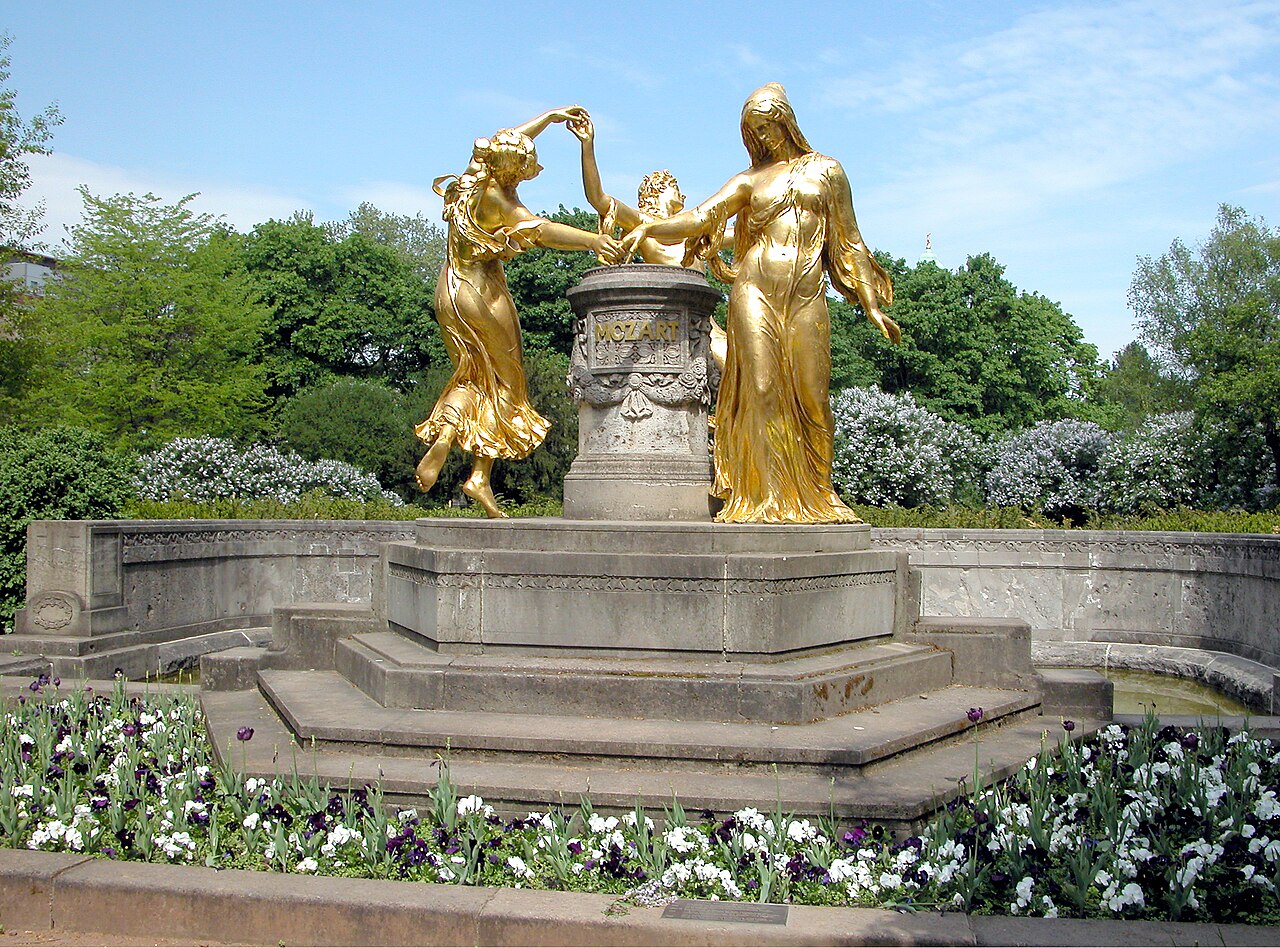 Foto von Mozart-Denkmal