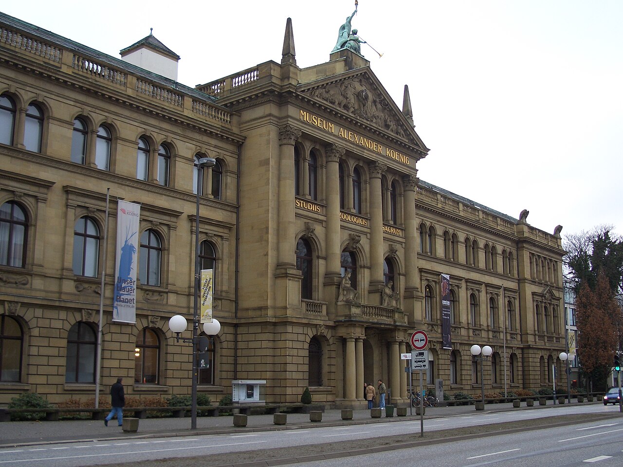 Exterior facade of the Museum Koenig in Bonn