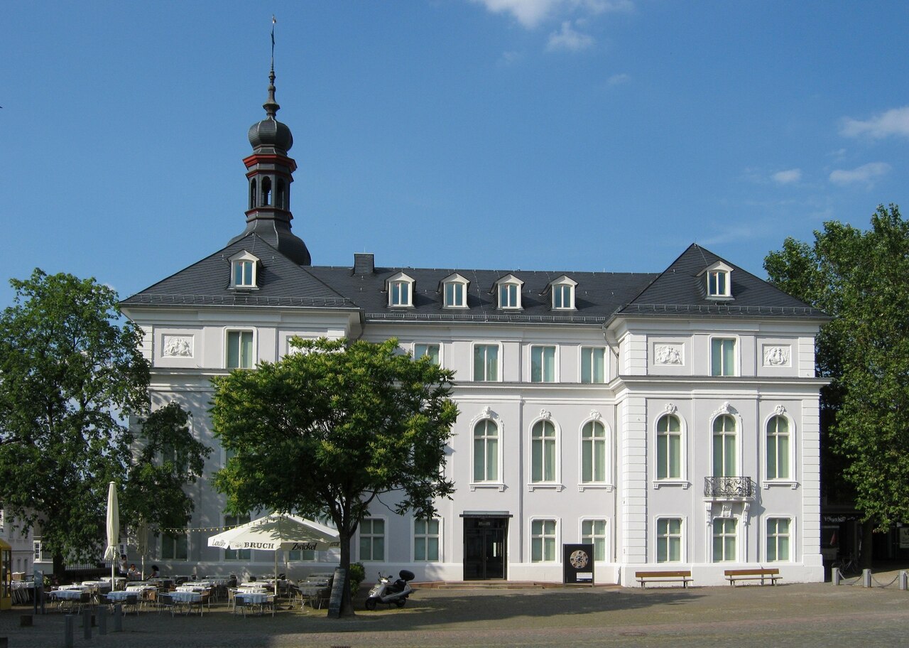 Das Museum für Vor- und Frühgeschichte am Schlossplatz in Saarbrücken