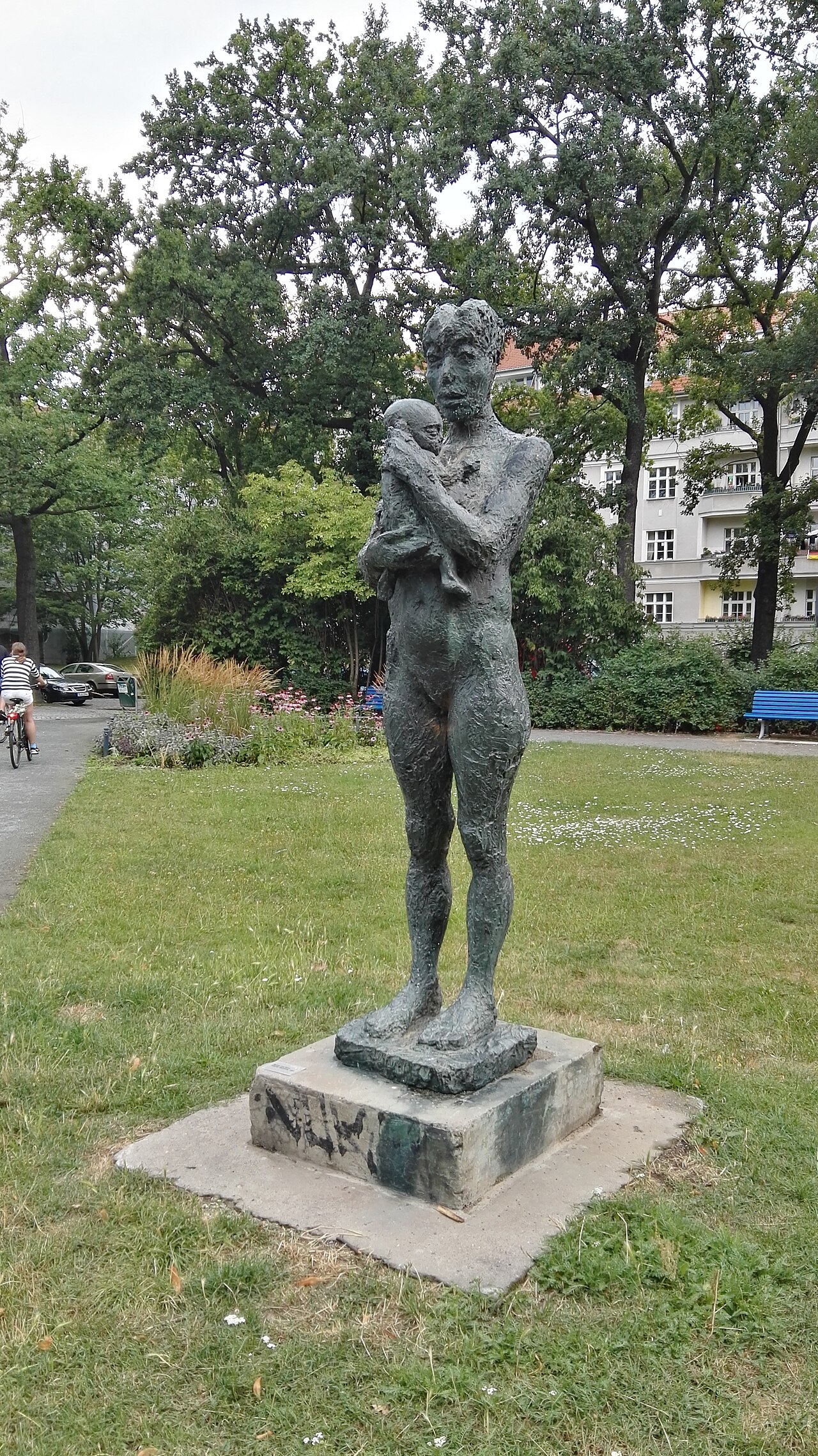 Foto von Mutter mit Kind