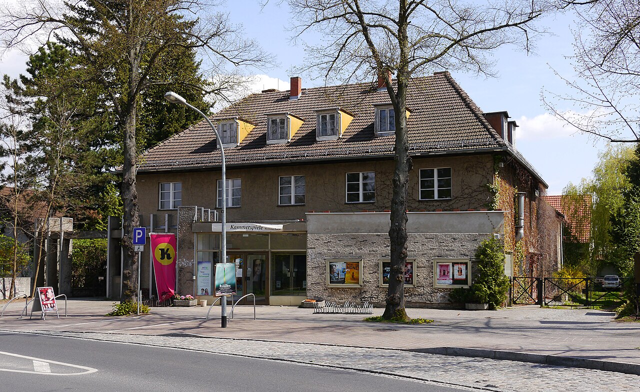 Ehemaliges Baudenkmal: Kammerspiele Kleinmachnow, Karl-Marx-Straße 18