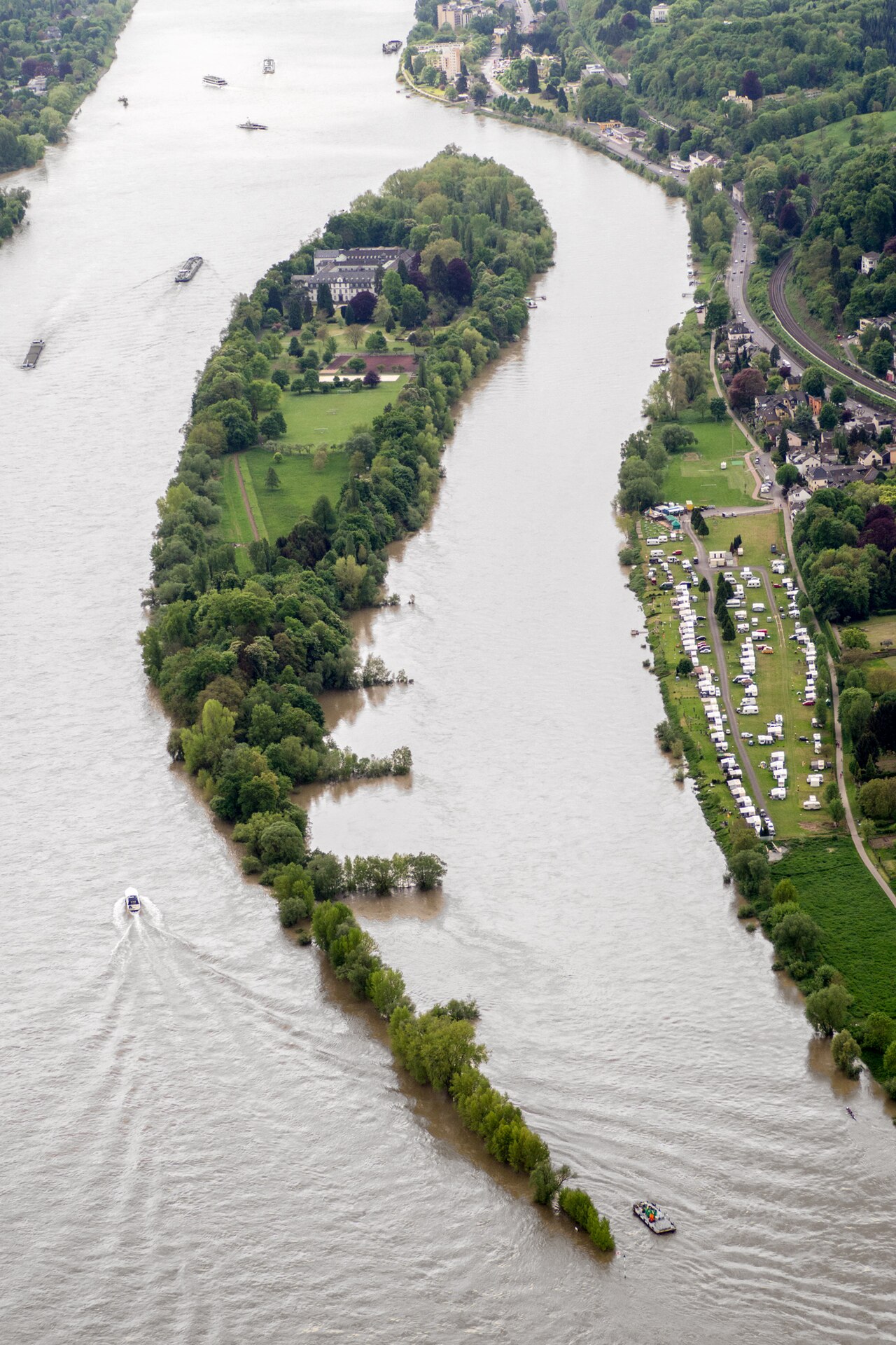 Luftbild: Insel Nonnenwerth im Rhein
