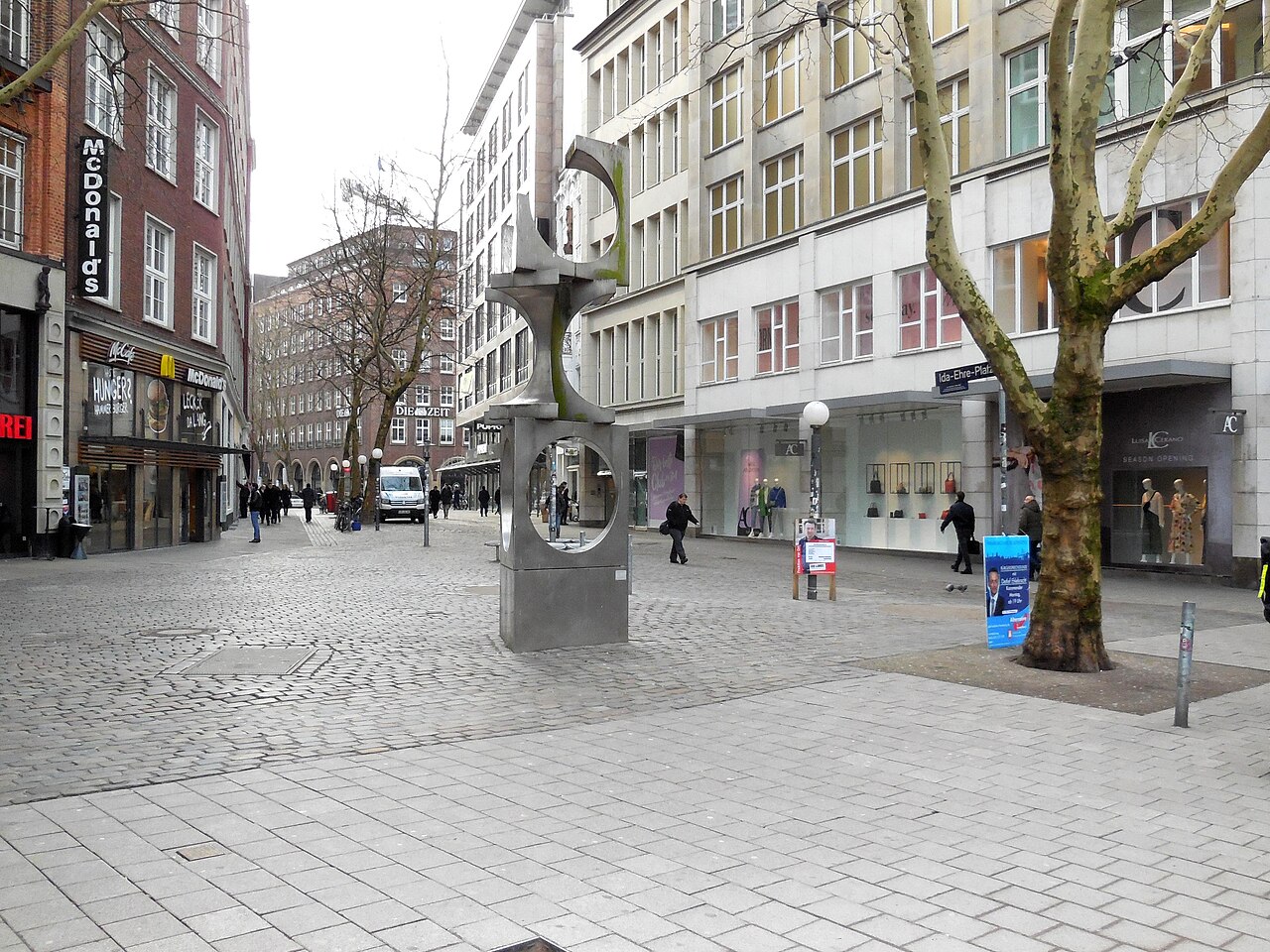 Ida-Ehre-Platz
