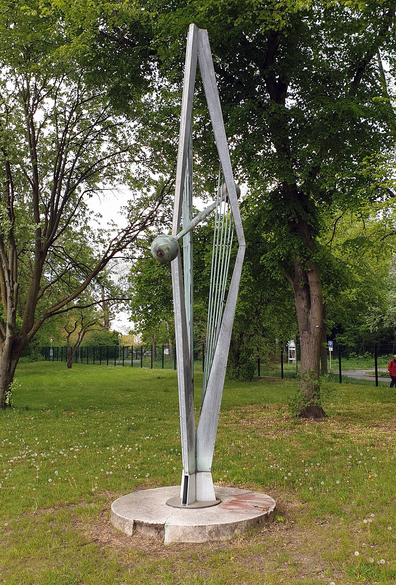 Sculpture," Ontoligia " by Demetros Anastasatos , 1957, Parchimer Allee 109, Berlin-Britz , Germany