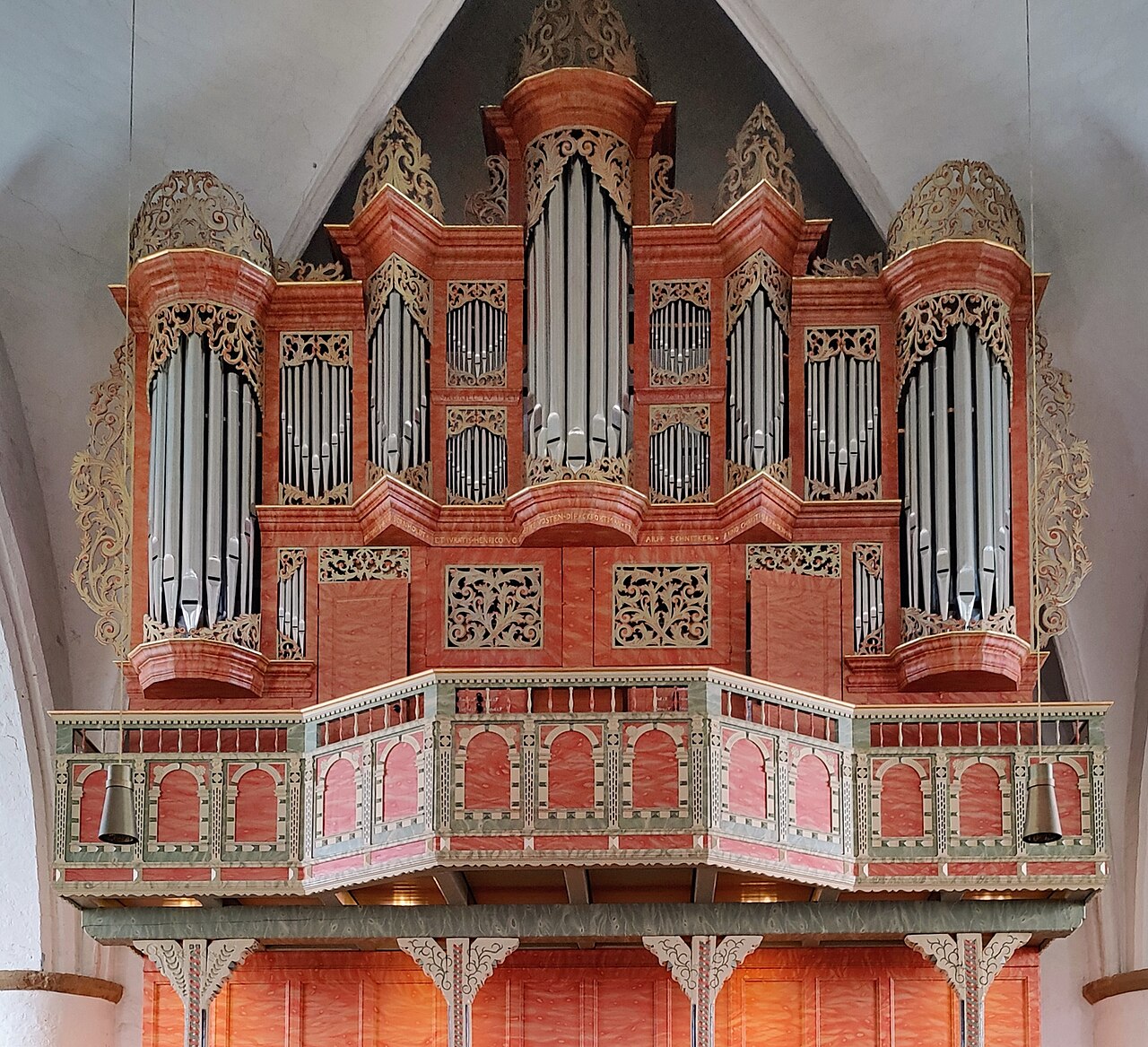Schnitger-Orgel (II/P/22, 1699, restauriert 1966 und 2003–2005) der evangelisch-lutherischen St