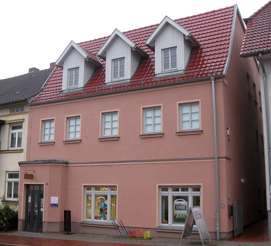 Building Hauptstraße Nr