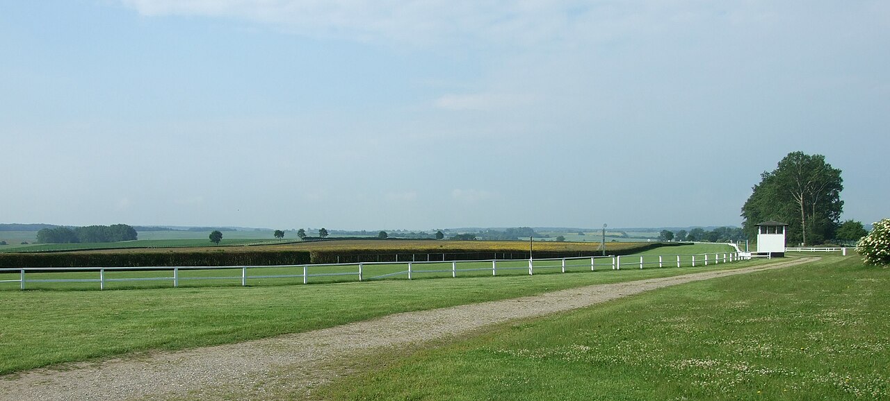 Ostseerennbahn - Blick von Nordosten