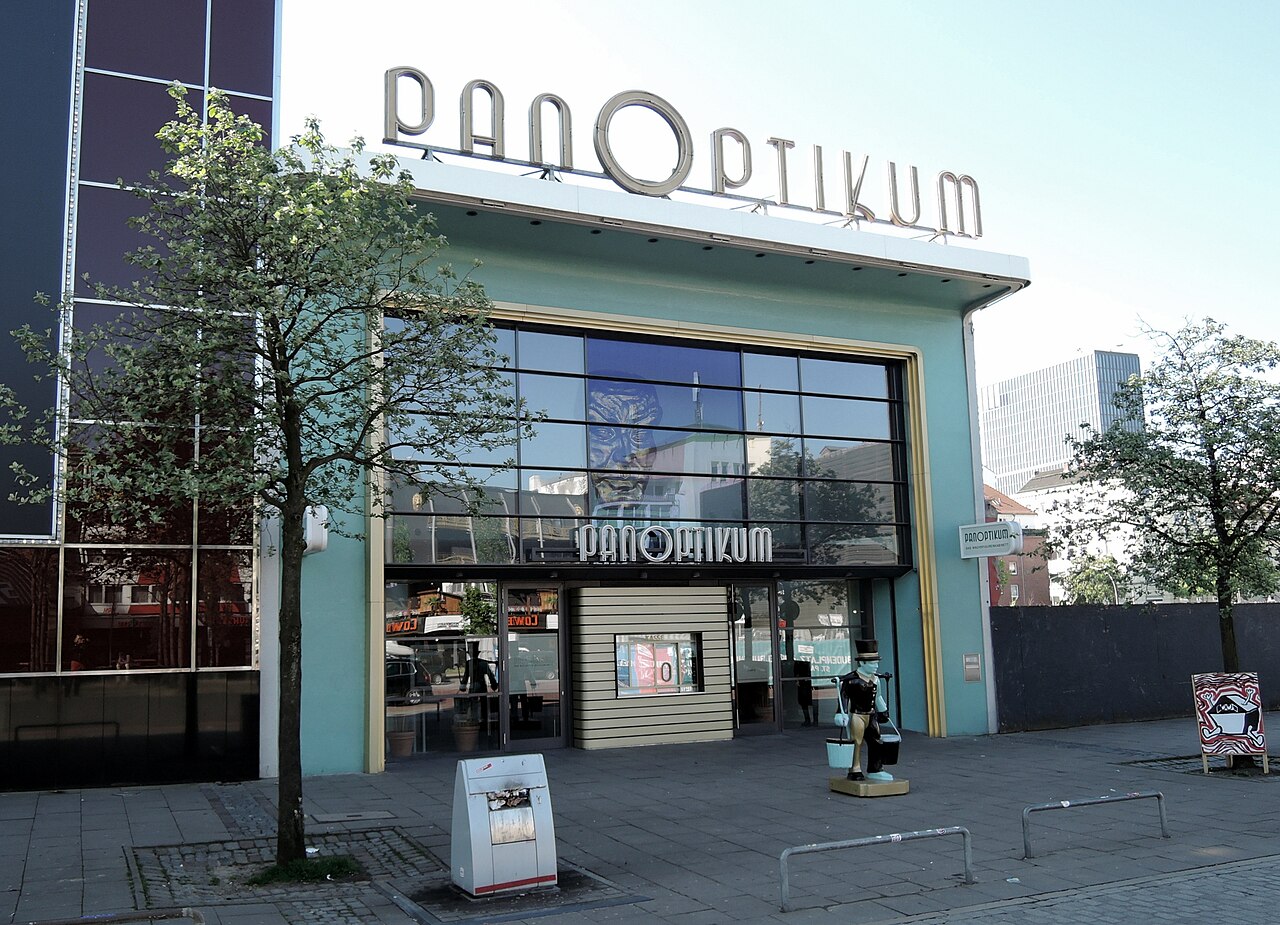 Das Wachsfigurenkabinett "Panoptikum" im Hamburg, Spielbudenplatz/ Reeperbahn