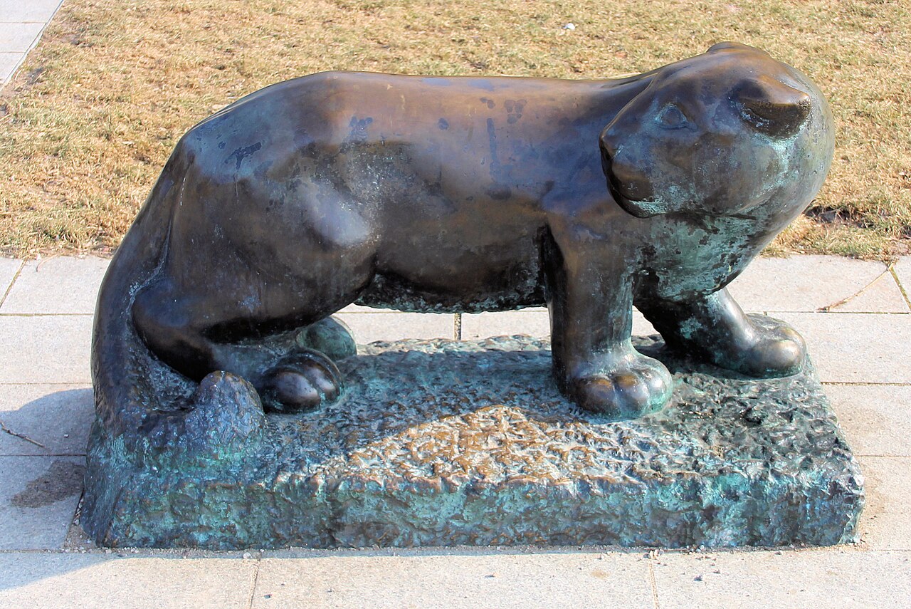 Memorial statue, Panther by Heinrich Drake , Luisenhain, Berlin-Köpenick , Germany