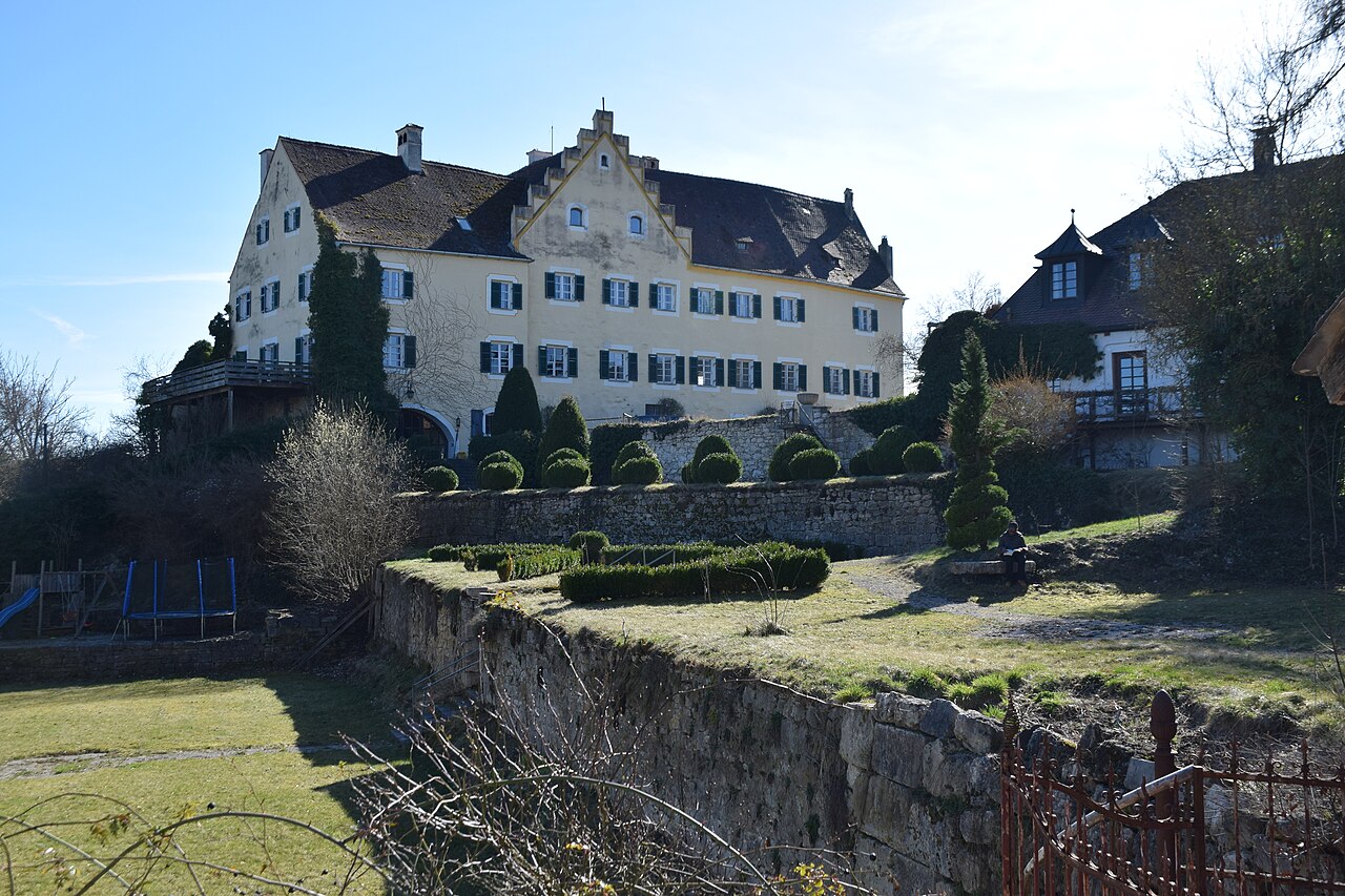 Schlossgarten, Terrassenmauern
