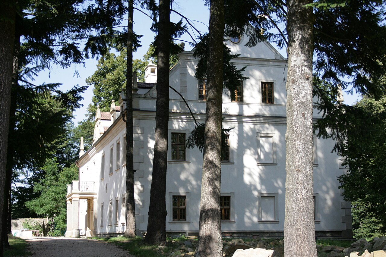 Schloss, Am Park in Crostau