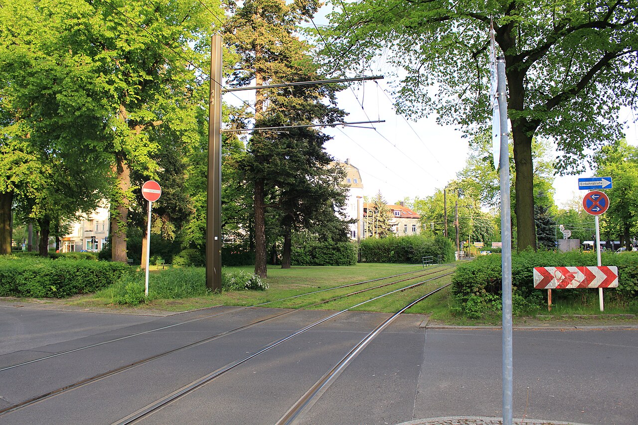Pastor-Niemöller-Platz in Berlin-Niederschönhausen