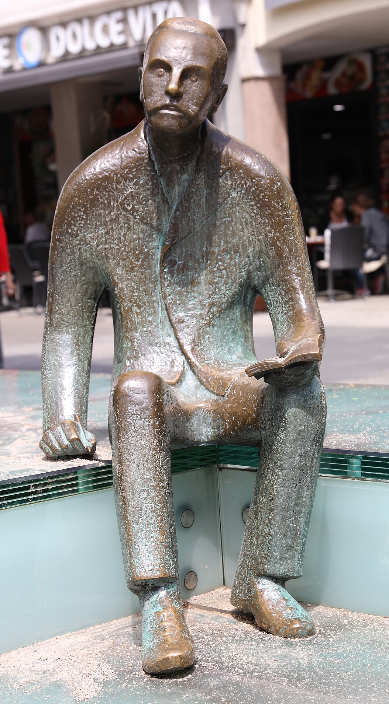Peter-Witte-Denkmal in Solingen am Alten Markt, von Lies Ketterer