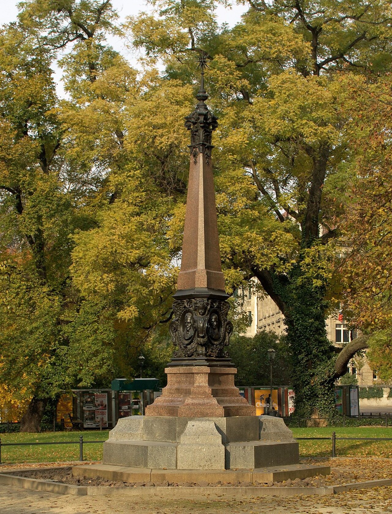 Denkmal für Karl Gottlieb Plato und Johann Christian Dolz am Dittrichring in Leipzig (Plato-Dolz-Denkmal)