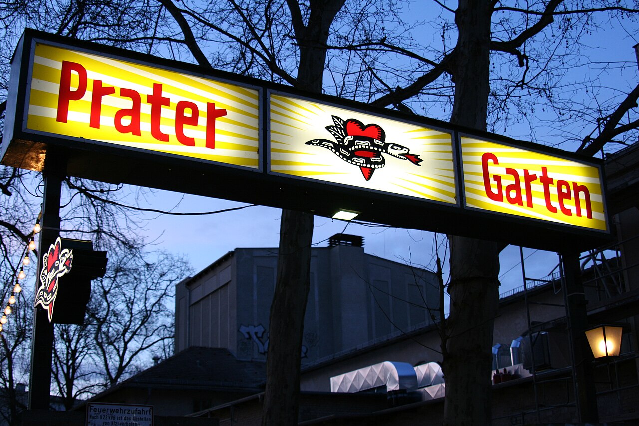 Eingang Pratergarten, Berlin, Kastanielallee