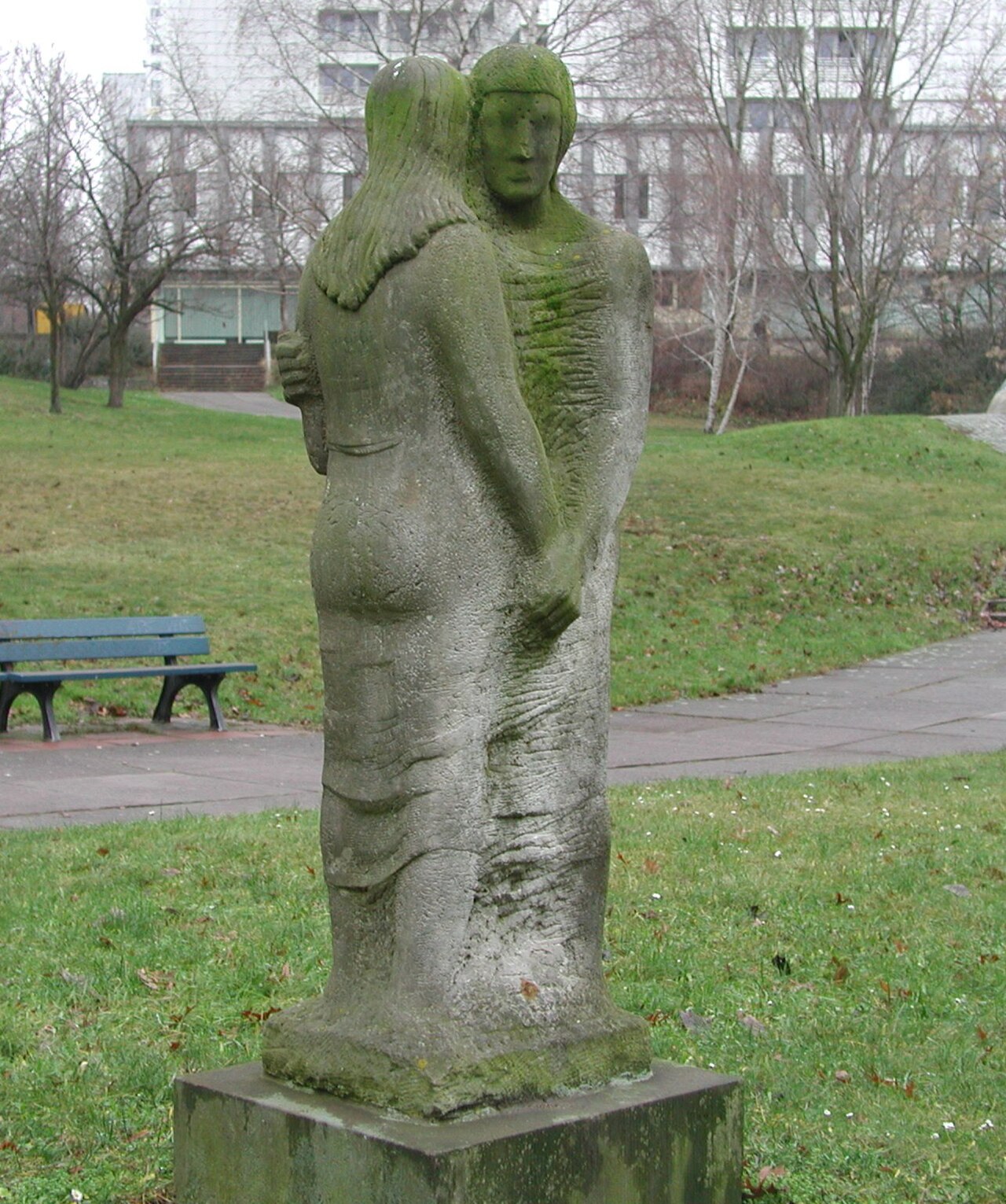 Skulptur "Paar" von Mohamed Ali im Fennpfuhlpark