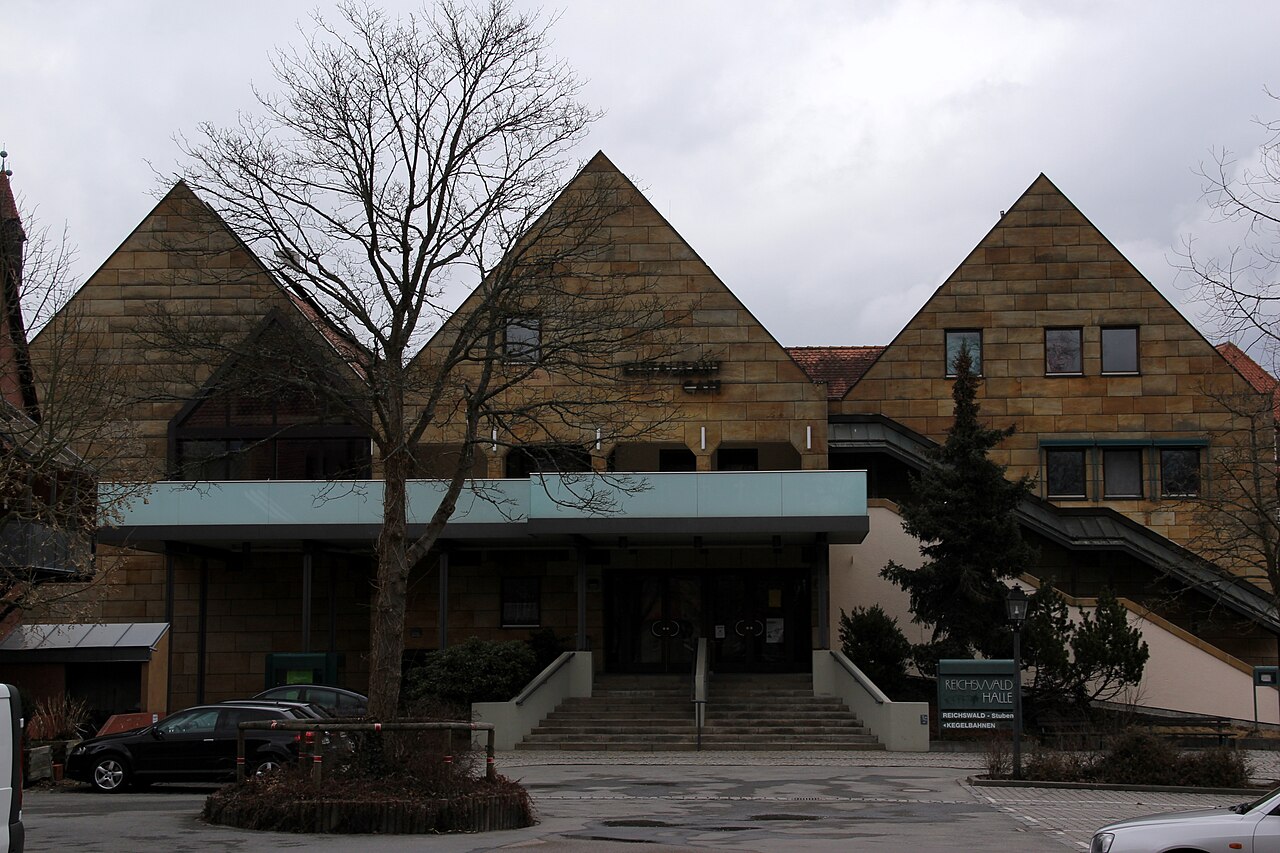 Feucht, Reichswaldhalle