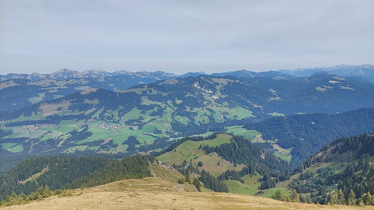 Pattenerkopf, Stellerhöhe, Renkknie and Feuerstätterkopf, view from Bullerschkopf in the Bregenz Forest Mountains