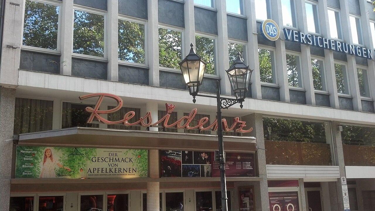 Büro- und Geschäftshaus