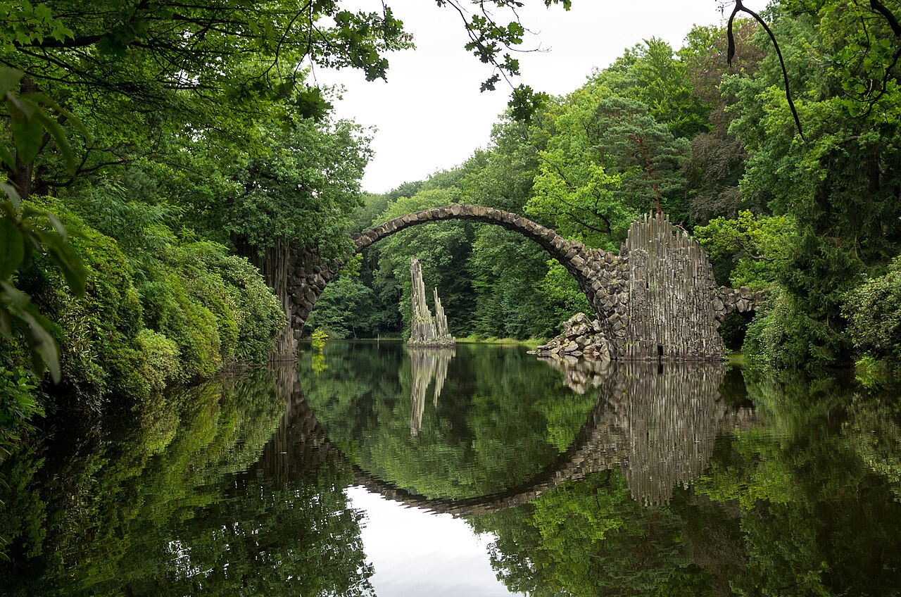 This media shows the protected monument of Saxony with the ID 09303000 KDSa/09303000 ( other )