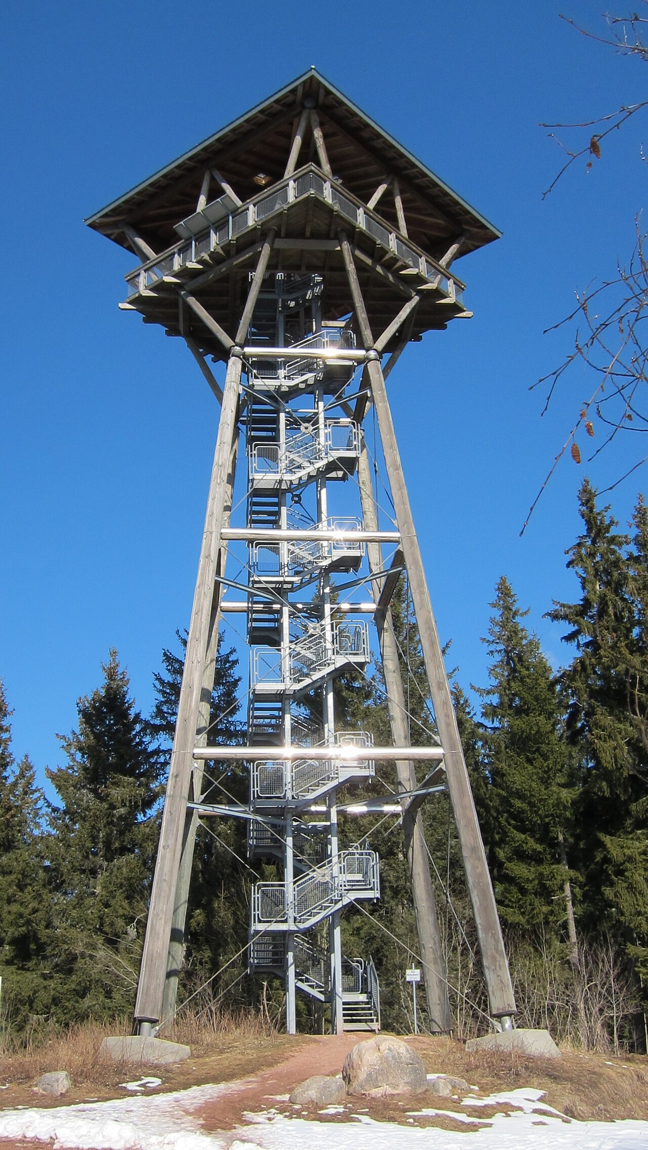 Riesenbühlturm am Schluchsee mit Beschreibung