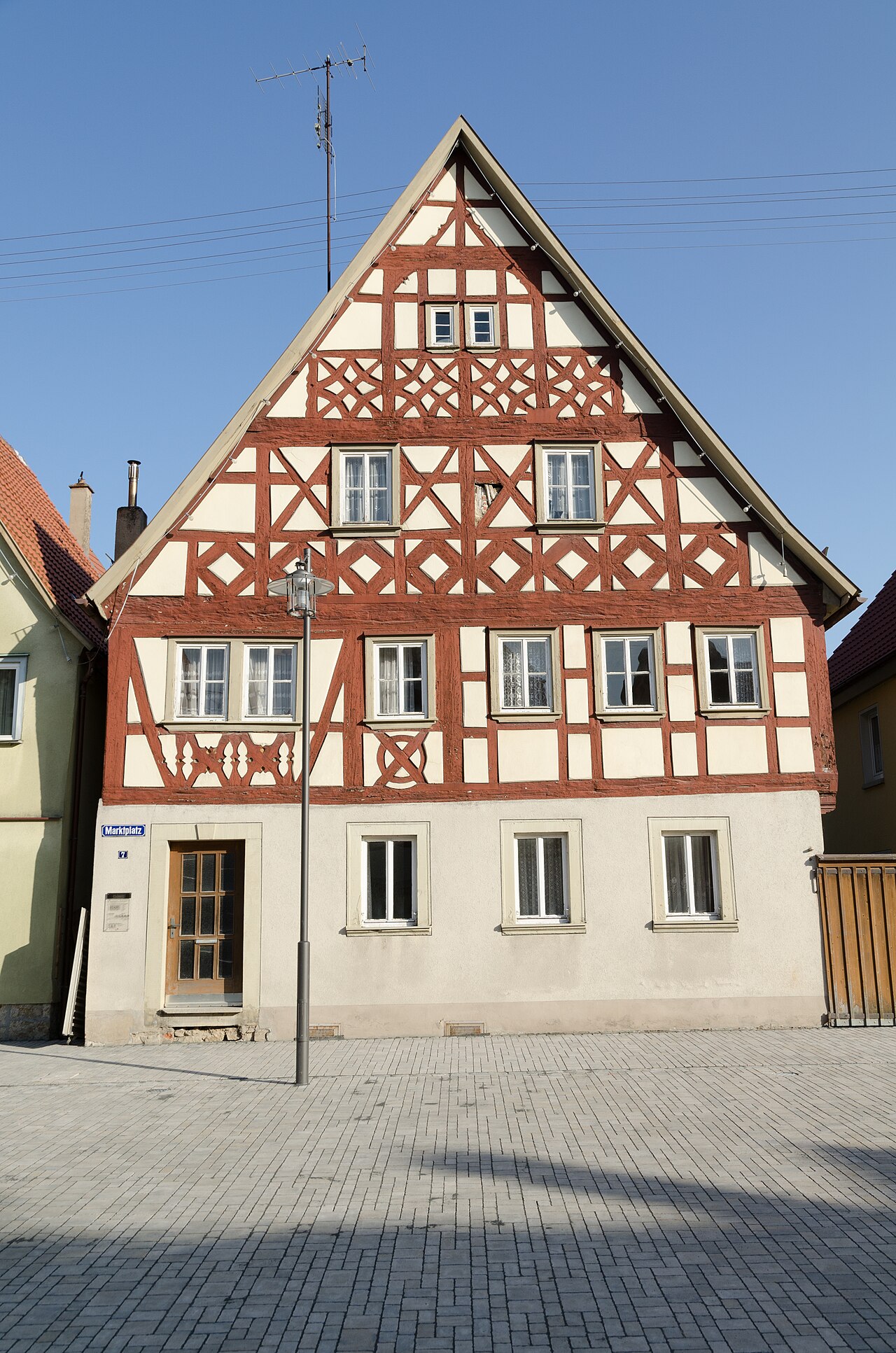Röttingen, Marktplatz 7