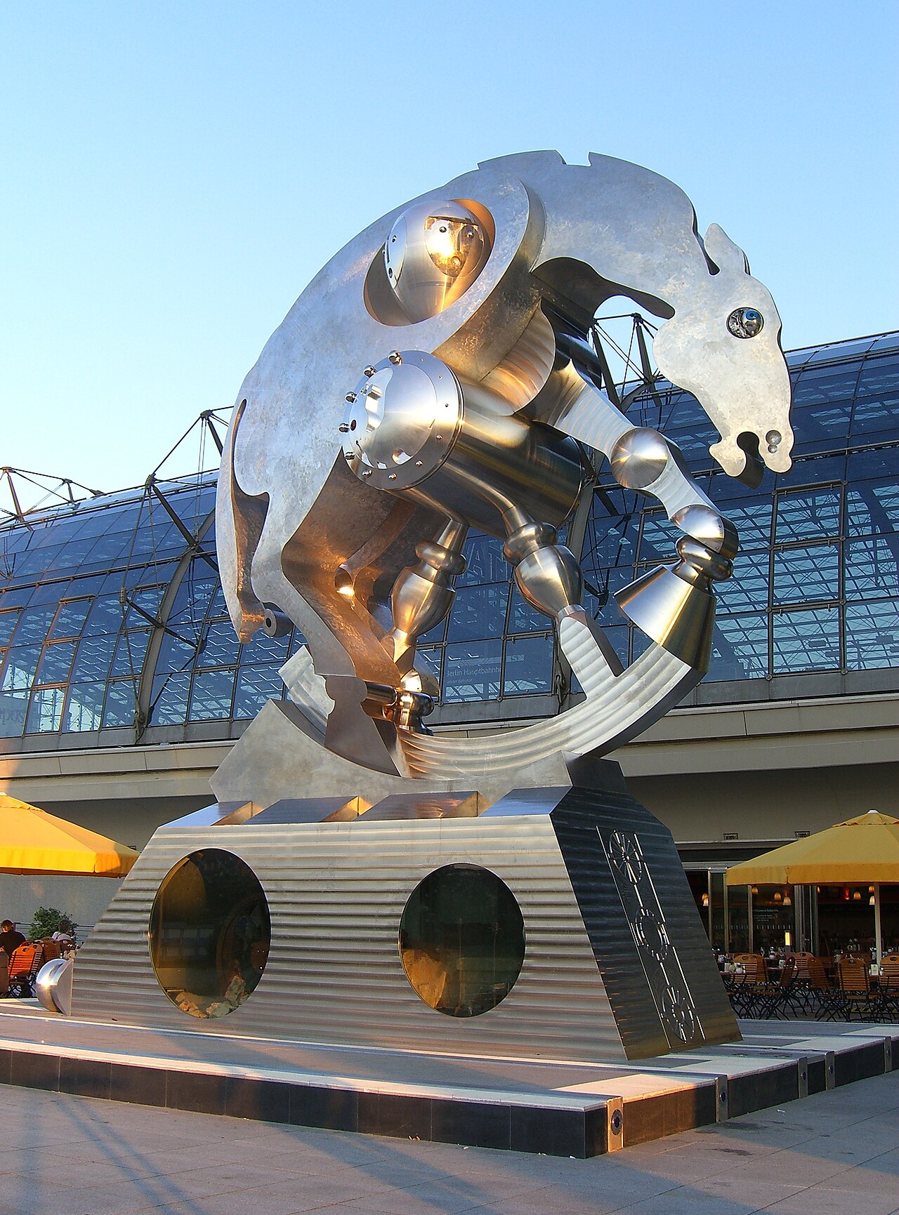 sculpture 'Rolling Horse' at the Berlin Central Station sculpted by professor Jürgen Goertz