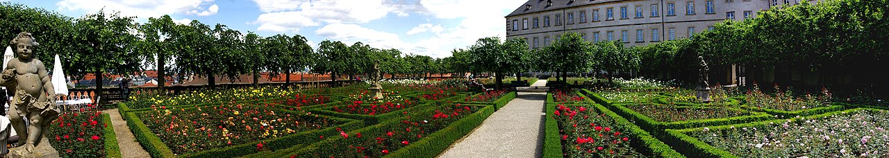 Bamberg-Residenz-Rosengarten Panorama