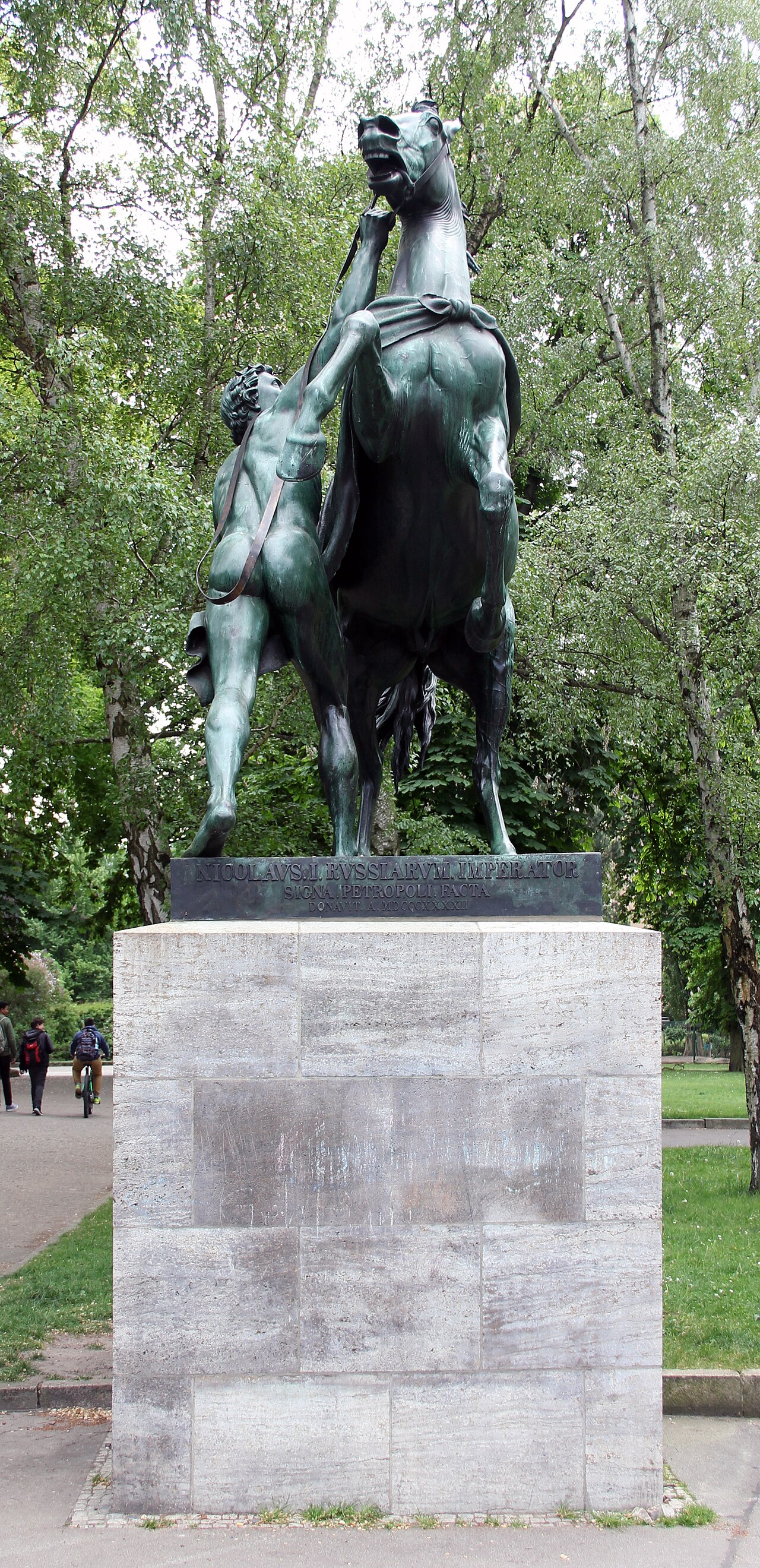 Sculpture, "Rossebändiger" by Peter Clodt von Jürgensburg , 1842, Heinrich-von-Kleist-Park, Berlin-Schöneberg , Germany