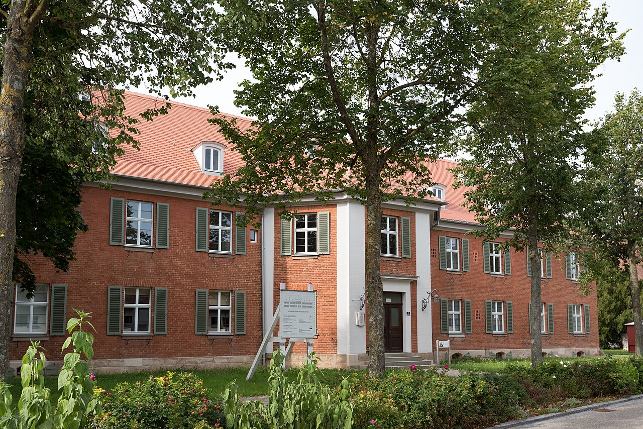 Weidenbach (Mittelfranken), Markgrafenstraße 1