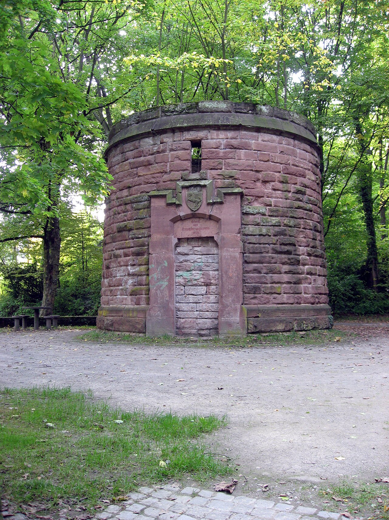 Stumpf des Hasenbergturms in Stuttgart