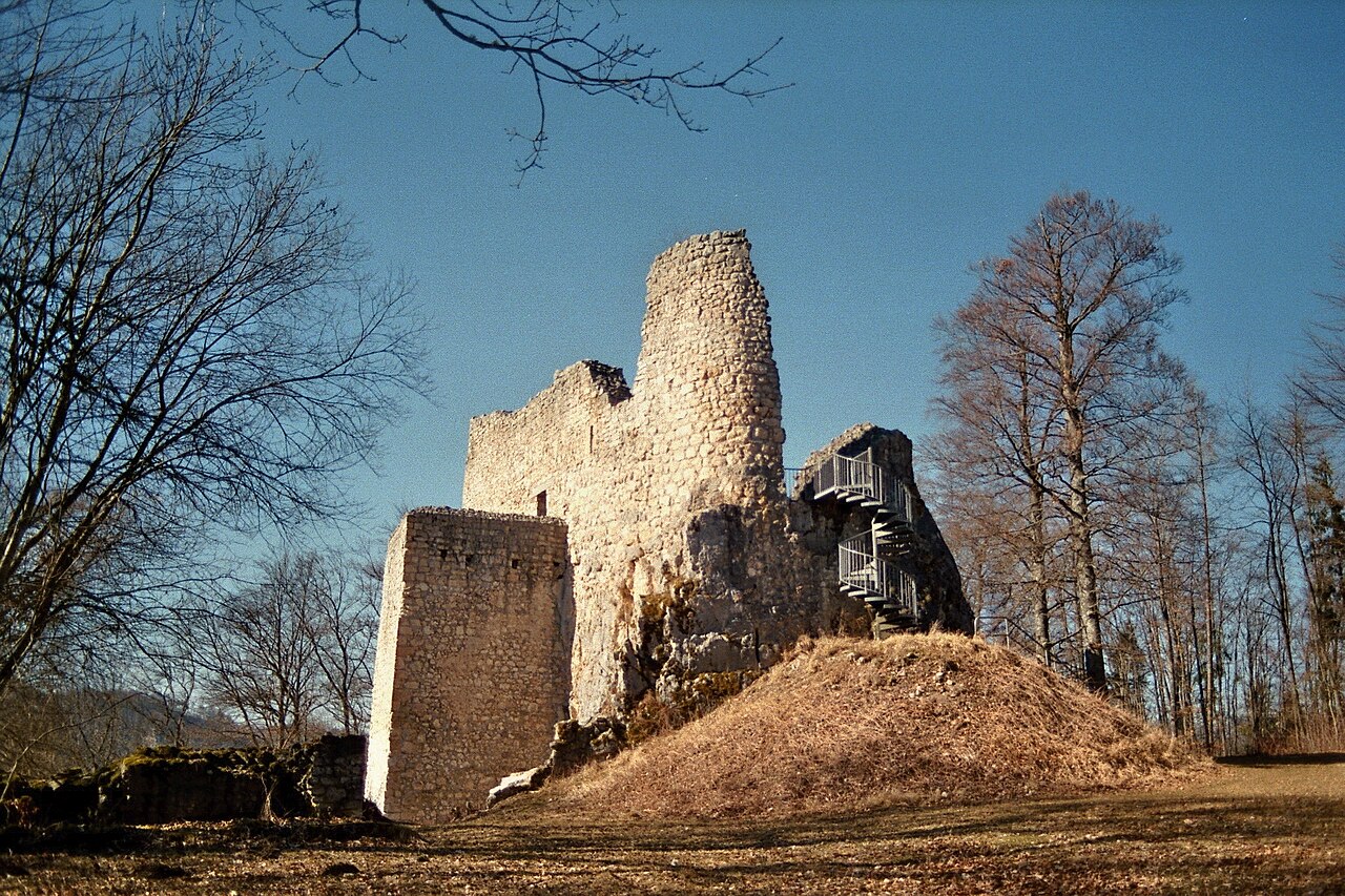 Ostseite mit Aufgang