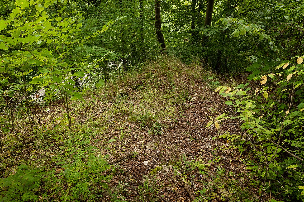 Südöstliche Ecke der Ruine Huwang