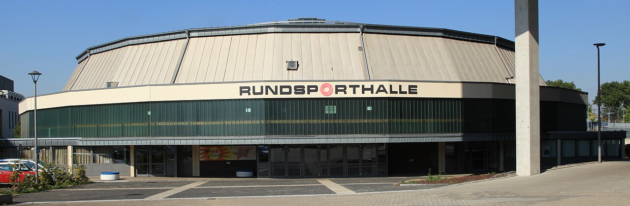 Rundsporthalle auf dem VfL-Gelände, Am Stadion in Bochum