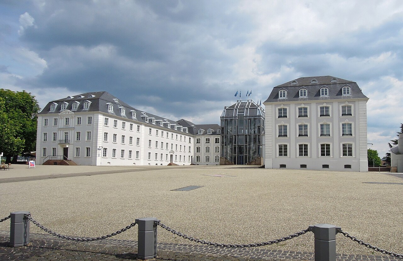 Schloss am frühen Nachmittag