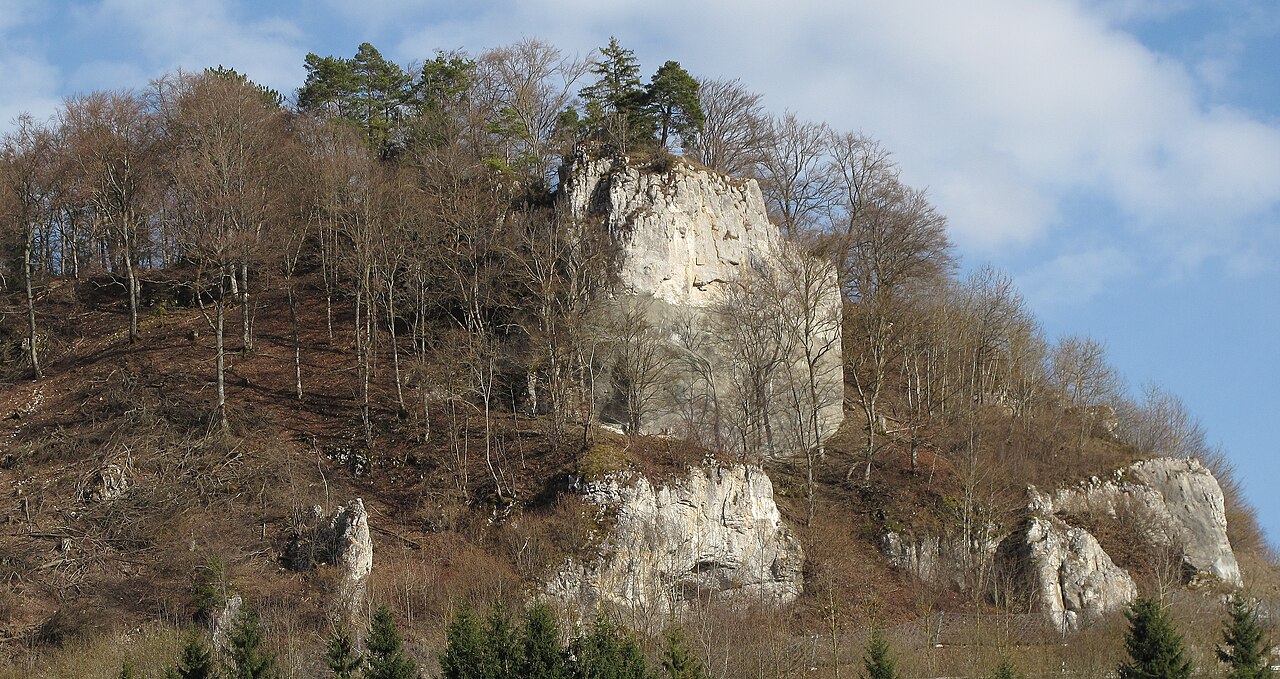 Burgfels von Nordwesten