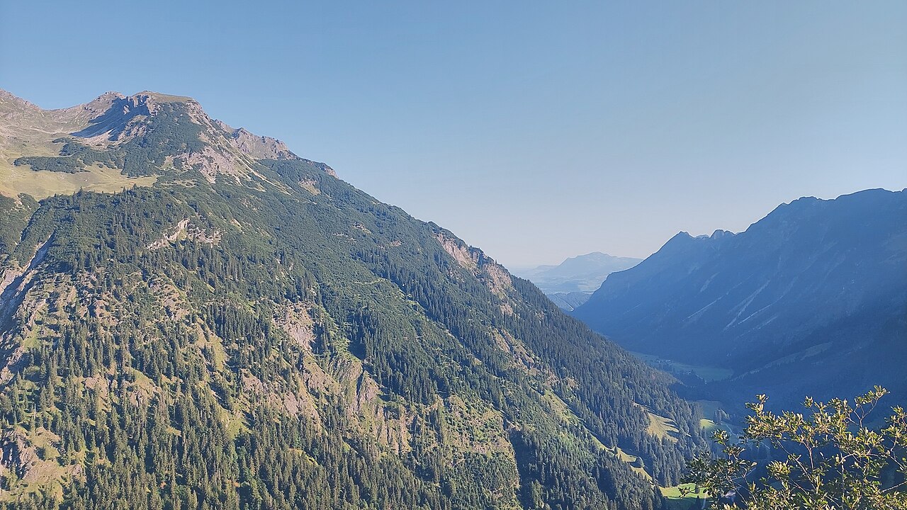 Alpgundscharte, Alpgundkopf, Alpkopf, and Scheidbichel in the Allgäu Alps, view from south