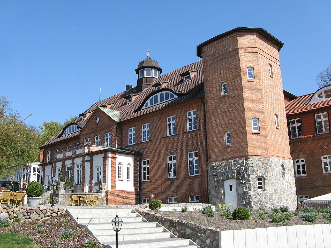 Manor house (castle) Basthorst in Basthorst, disctrict Parchim, Mecklenburg-Vorpommern, Germany