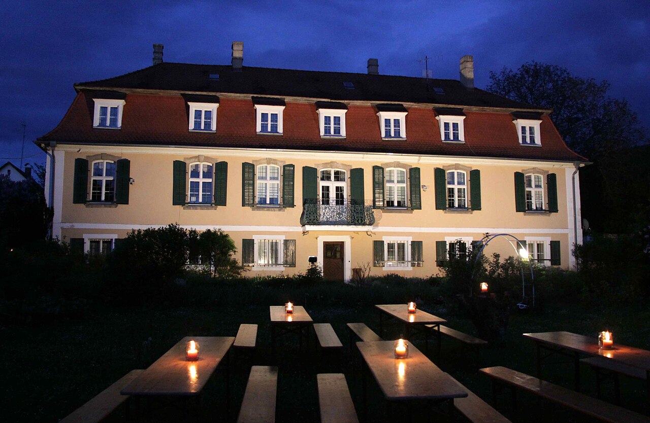 Dettenheim Schloss, Gartenseite