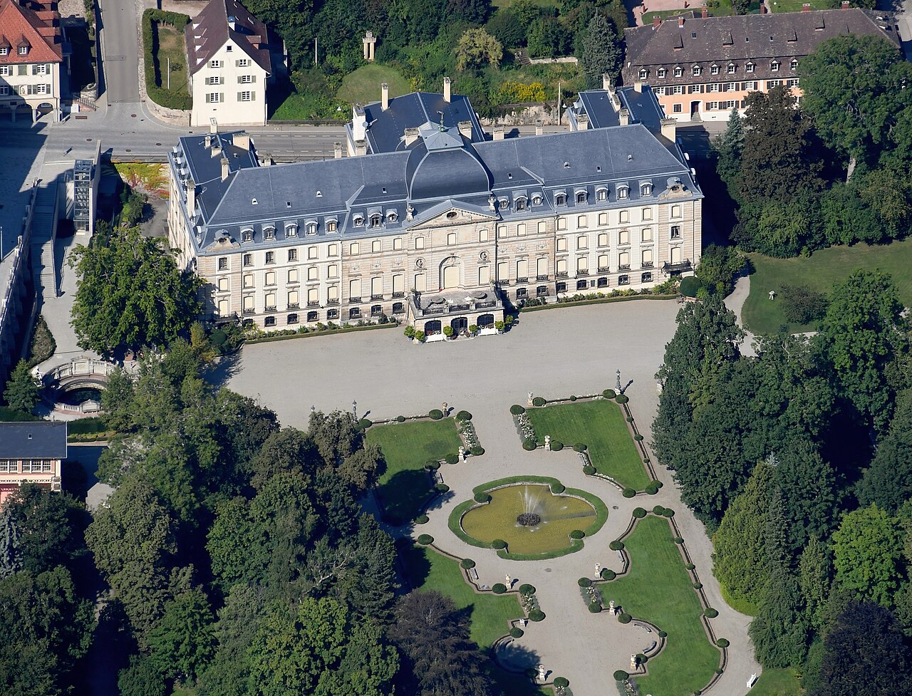 Aerial image of the Schloss Donaueschingen (view from the south)