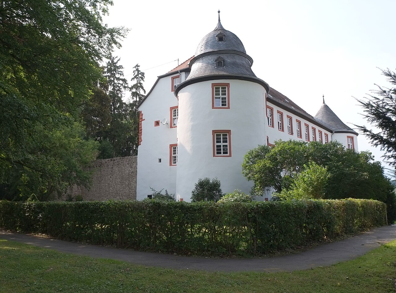 Schloss in Eberstadt , einem Stadtteil von Buchen im Neckar-Odenwald-Kreis (Baden-Württemberg, Deutschland)
