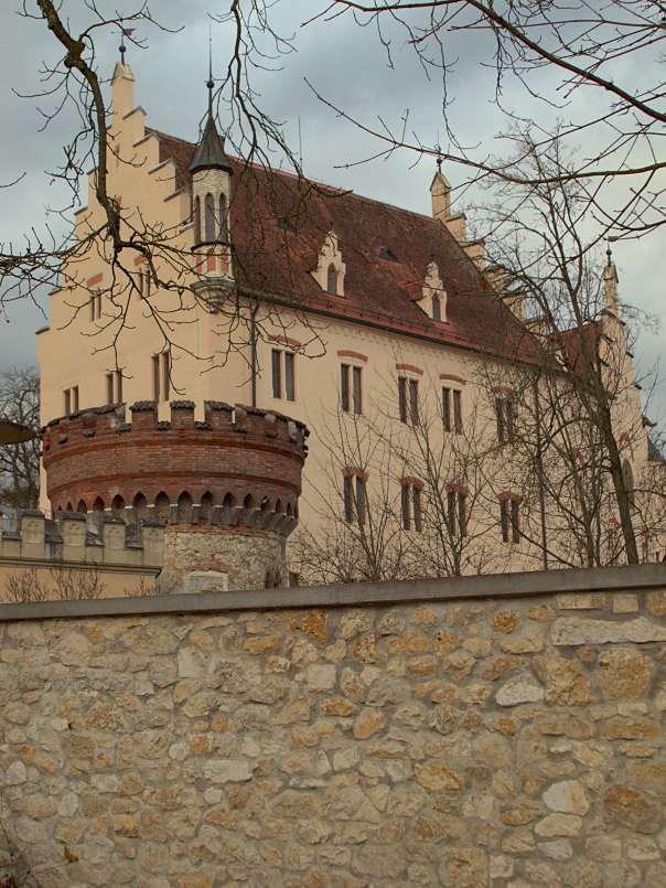 Schlosseinfahrt