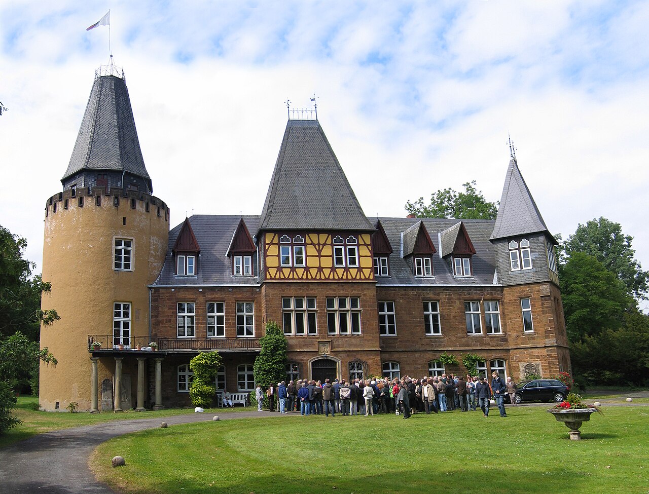 Hollwinkel Castle in Preußisch Oldendorf , District of Minden-Lübbecke , North Rhine-Westphalia , Germany